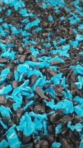 PE管道破碎料，蓝线管破碎料，螺纹管破碎料，长期出售