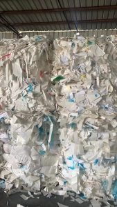 白色鱼竿纸废料大量回收