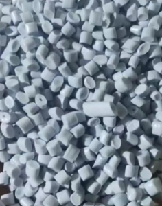 长期出售缠绕膜颗粒粘膜颗粒乳白袋颗粒原料袋颗粒