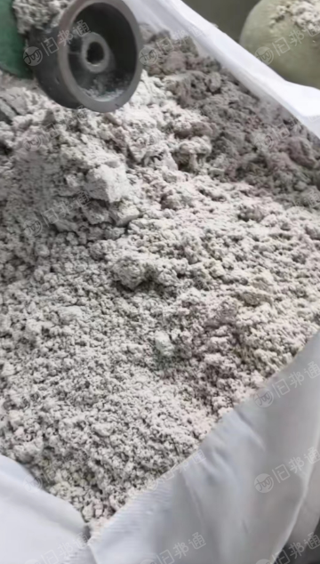 本白色粉尘长期供应,好货不等人!