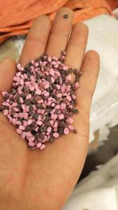 彩色降解颗粒，蜜雪冰城包装袋抽的粒子出售，现货100吨