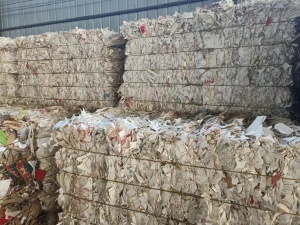 无膜口杯纸边料出售，现货够车