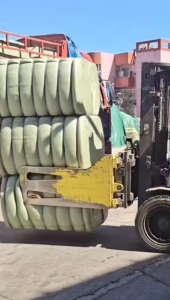 无纺布原料，高弹丝开花料，涤纶短纤，各种有色化纤，3-7d二维，三维，普纤2.5-6d,大量出售