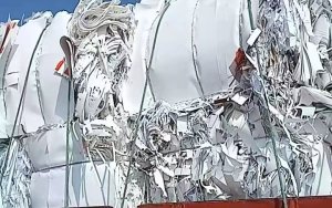 花卡纸边角料，打包好的，长期出售