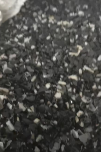 黑色环保PC/ABS破碎料，含部分纯PC，常年出售