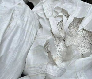 废氧化锆，氧化锆陶瓷废料，废氧化铝基片大量回收