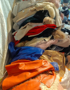 双面呢，皮草，羽绒服，秋冬装精品单件大量回收