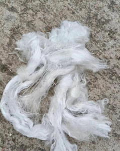 纯溶纺氨纶废丝大量出售，干净无杂！