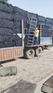 黑色再生棉，开花棉，绒长，线头少，大量出售