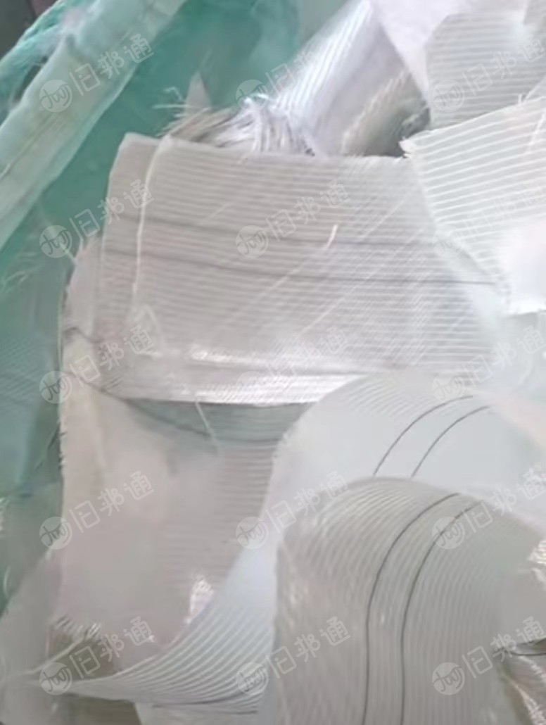 风电玻璃纤维边角料,玻纤废料,玻纤布,玻璃纤维布边料,大量出售