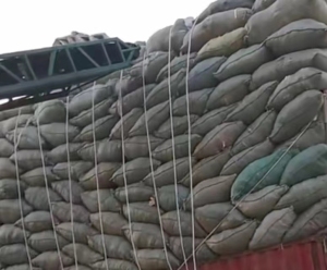 各种棉布，服装厂边角料，布碎，布角料等，大量出售