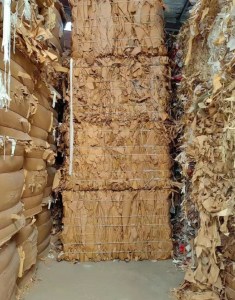 硅油纸废料，颜色混打一起出售