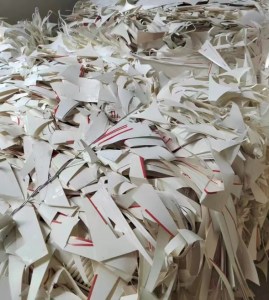 小花口杯纸，纯白口杯纸，瓶盖纸，吸管纸大量回收