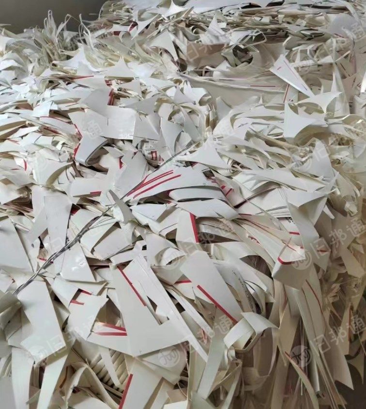小花口杯纸,纯白口杯纸,瓶盖纸,吸管纸大量回收