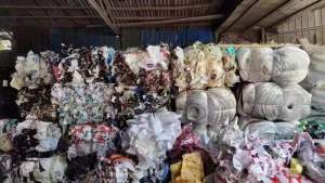 不干胶胶盘，不干胶废料求购