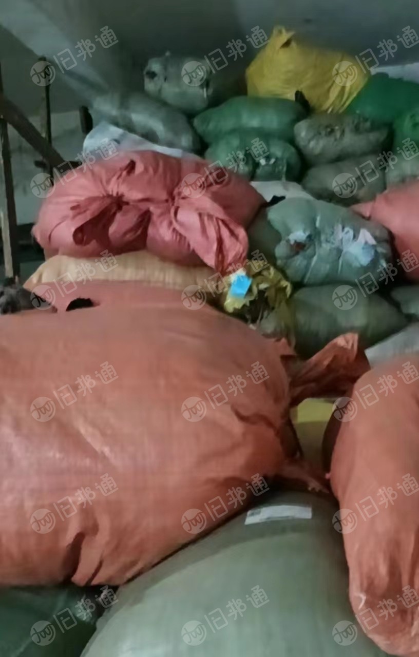 碎布,各种材质碎布,服装厂下脚料,碎布统货,大量出售