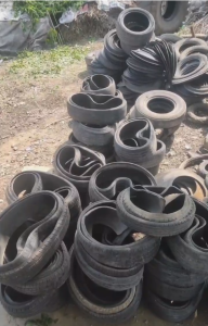 切割好的小钢丝胎，现货20多吨，铲车胎10多吨