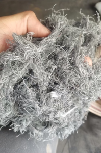 涤棉灰麻针织厂边纱十几吨出售