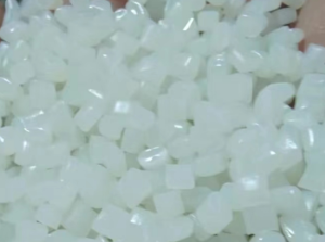 尿素桶颗粒，酱油壶颗粒大量出售