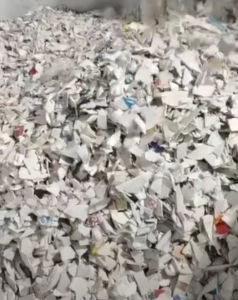 涂料桶破碎料长期出售