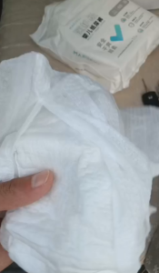纸尿裤，现在 xl 号两吨，后面每月几十吨，大量出售