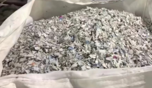 涂料桶破碎料长期大量出售