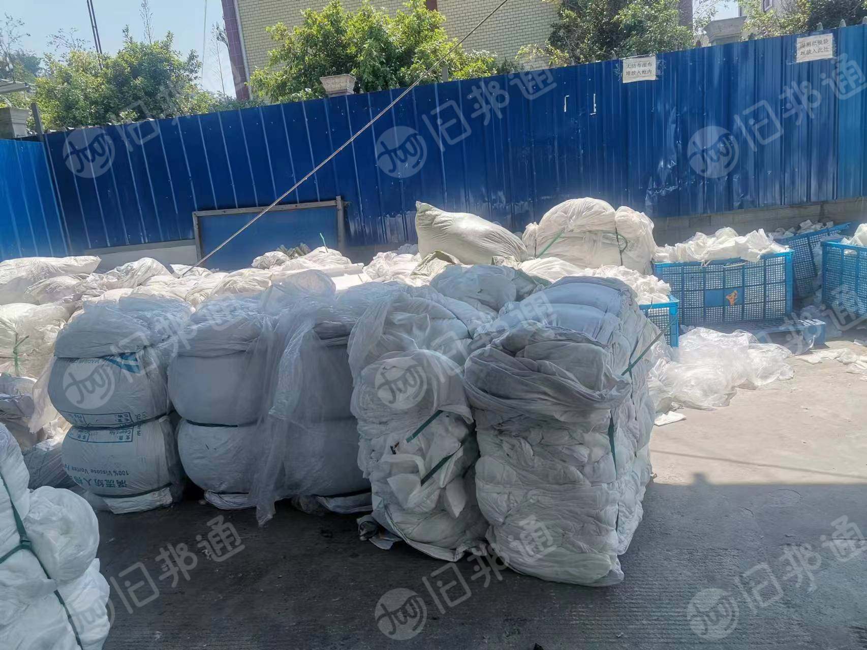 水刺无纺布边角料,涤黏无纺布,湿巾下脚料,大量出售