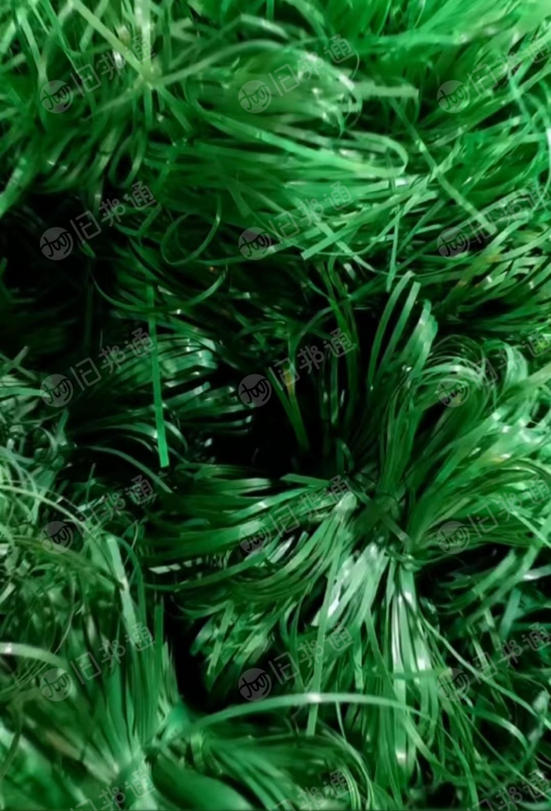 PET吸塑片毛料,瓶胚,绿色聚酯打包带毛料,PET边角料等常年回收