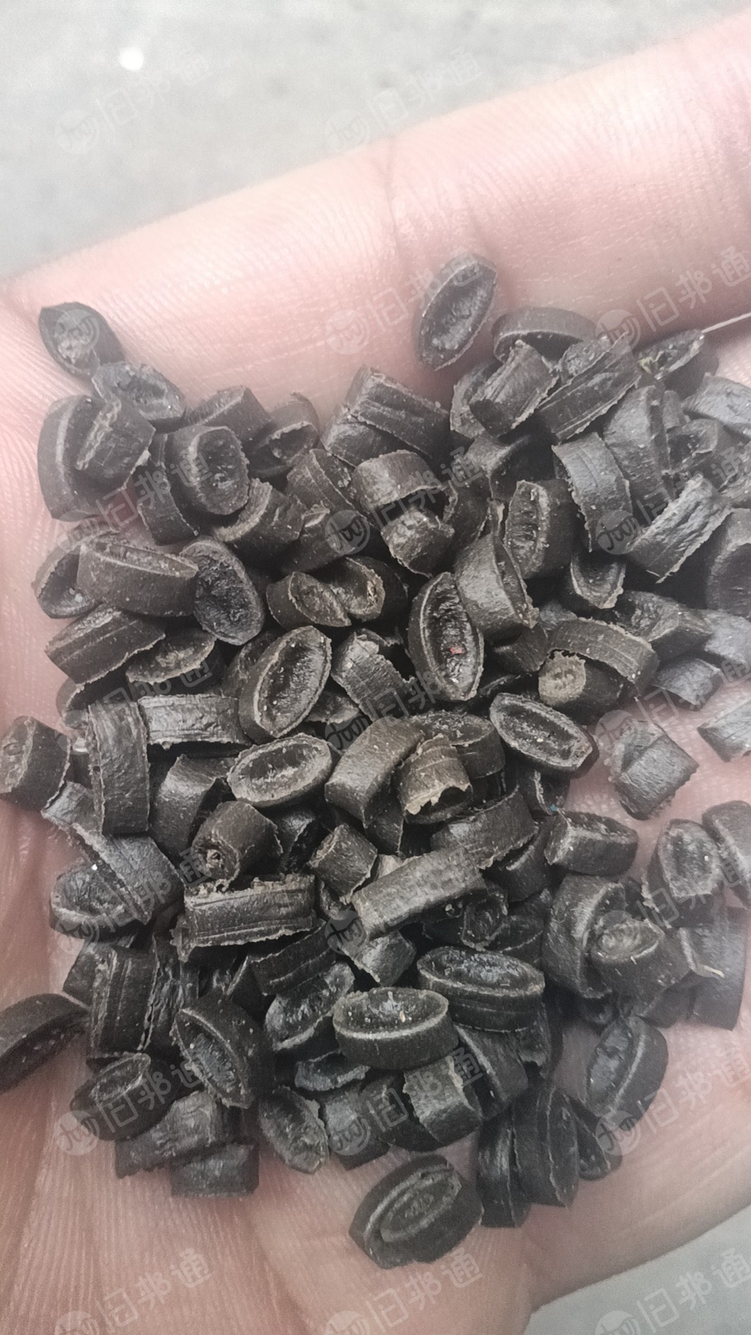 纸厂颗粒聚丙颗粒,编织袋颗粒,各种拉丝级pp颗粒出售