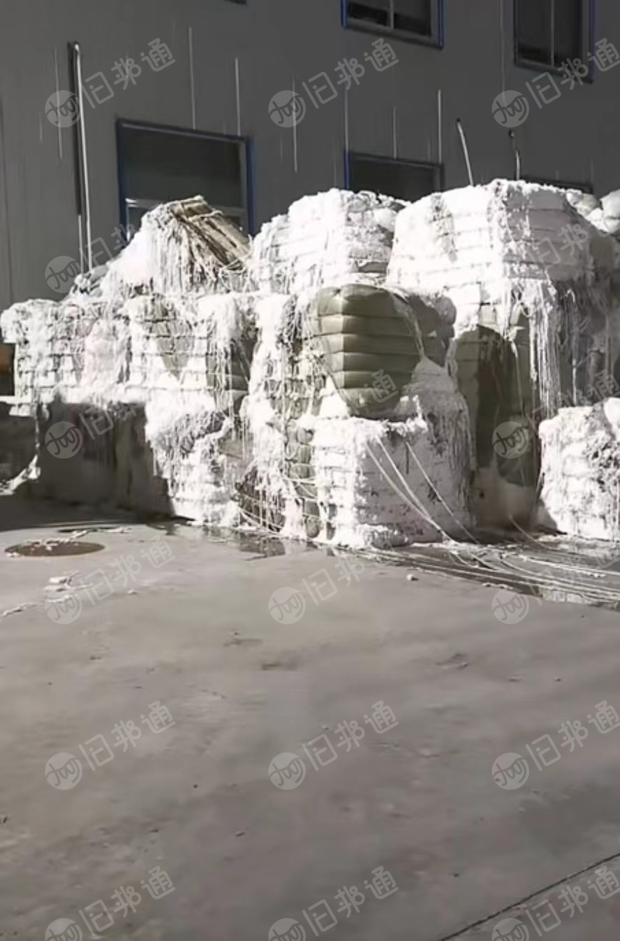 出售涤纶水丝,水丝开花料,水分30以上,现货百来吨