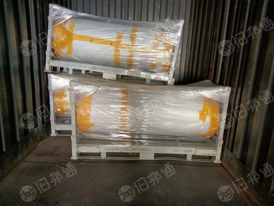 拍卖PET卷膜,现货10吨多
