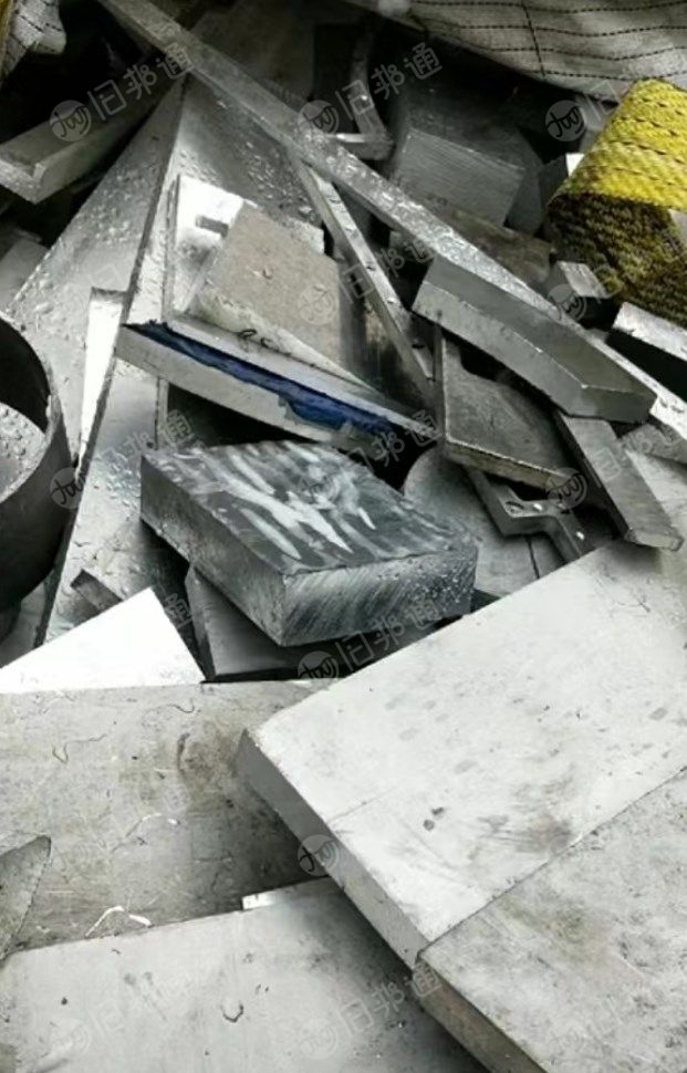 废铝板,5052-6061-6063-7075型号长期出售