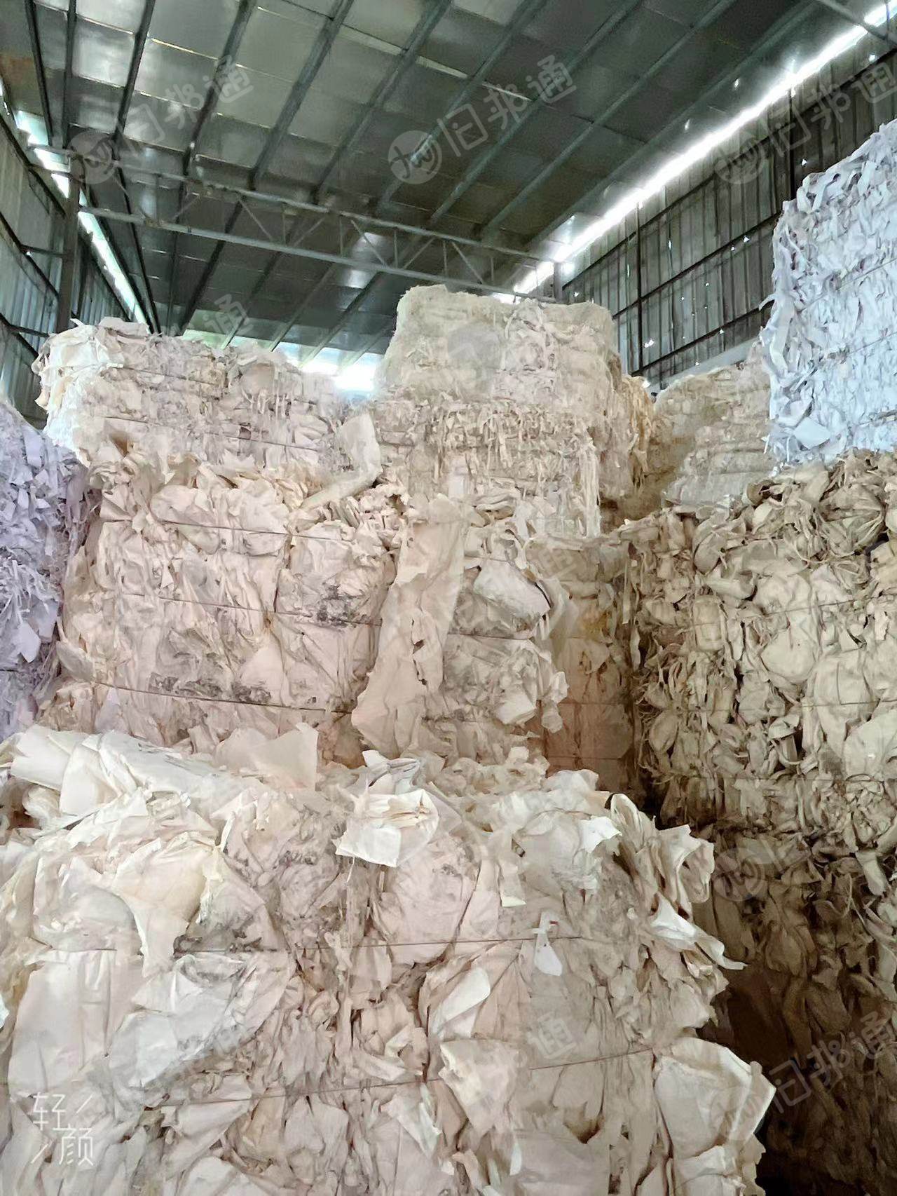 米黄书边纸压块,现货80吨左右