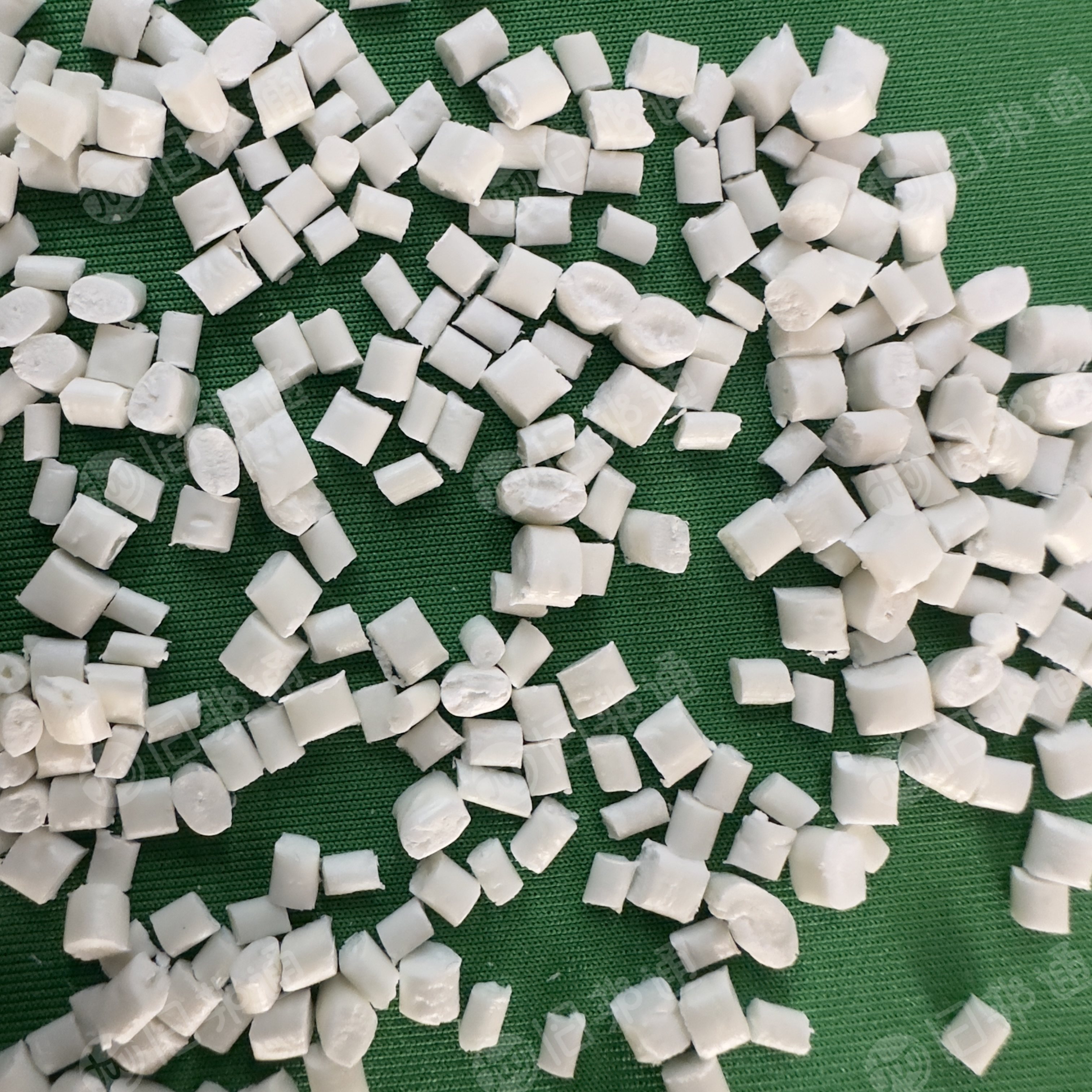 白色pp复合pet颗粒,长期供应