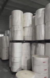 260.25.50.克无纺布8吨出售