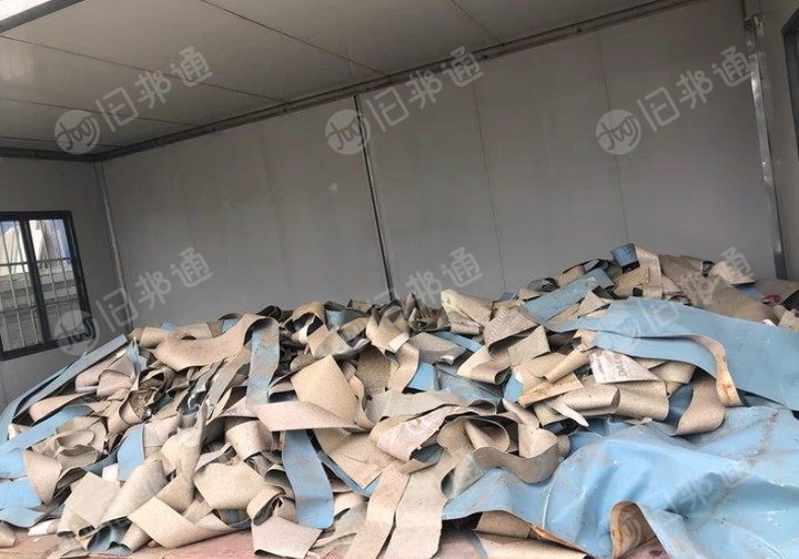 常年出售pvc地板革废料