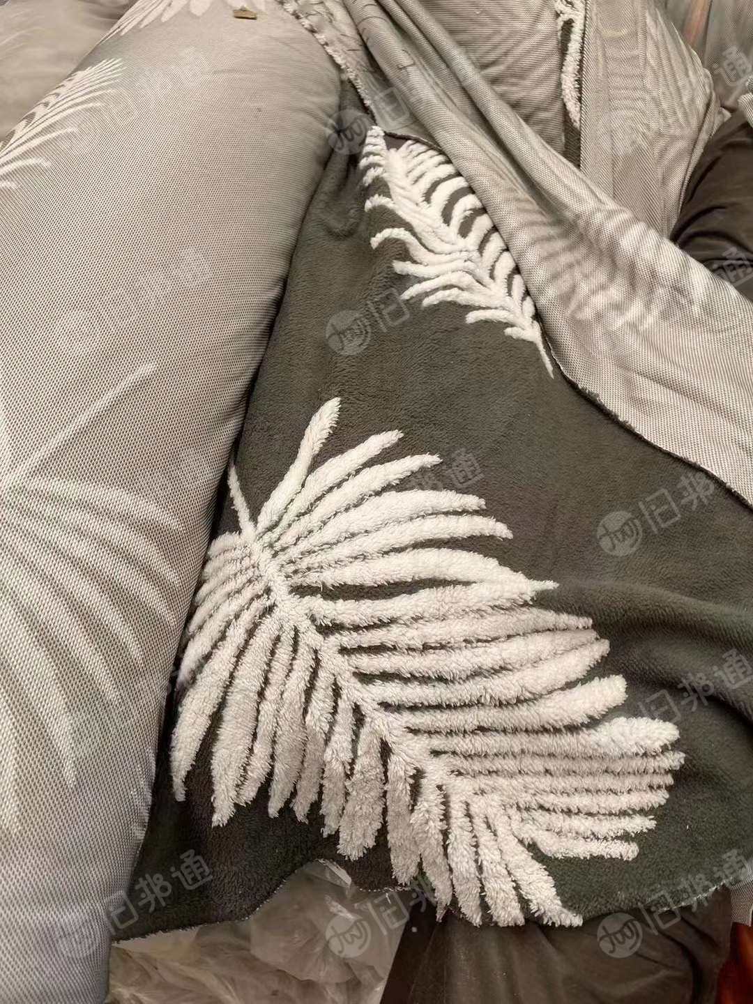 阳离子提花舒棉绒10吨左右出售