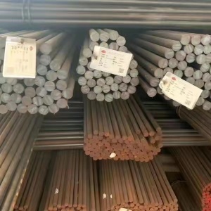 积压库存长短尺，各种圆钢，塔吊拉杆回收