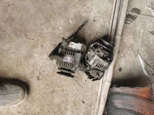 进口废电机出售，水稻收割机拆下来的