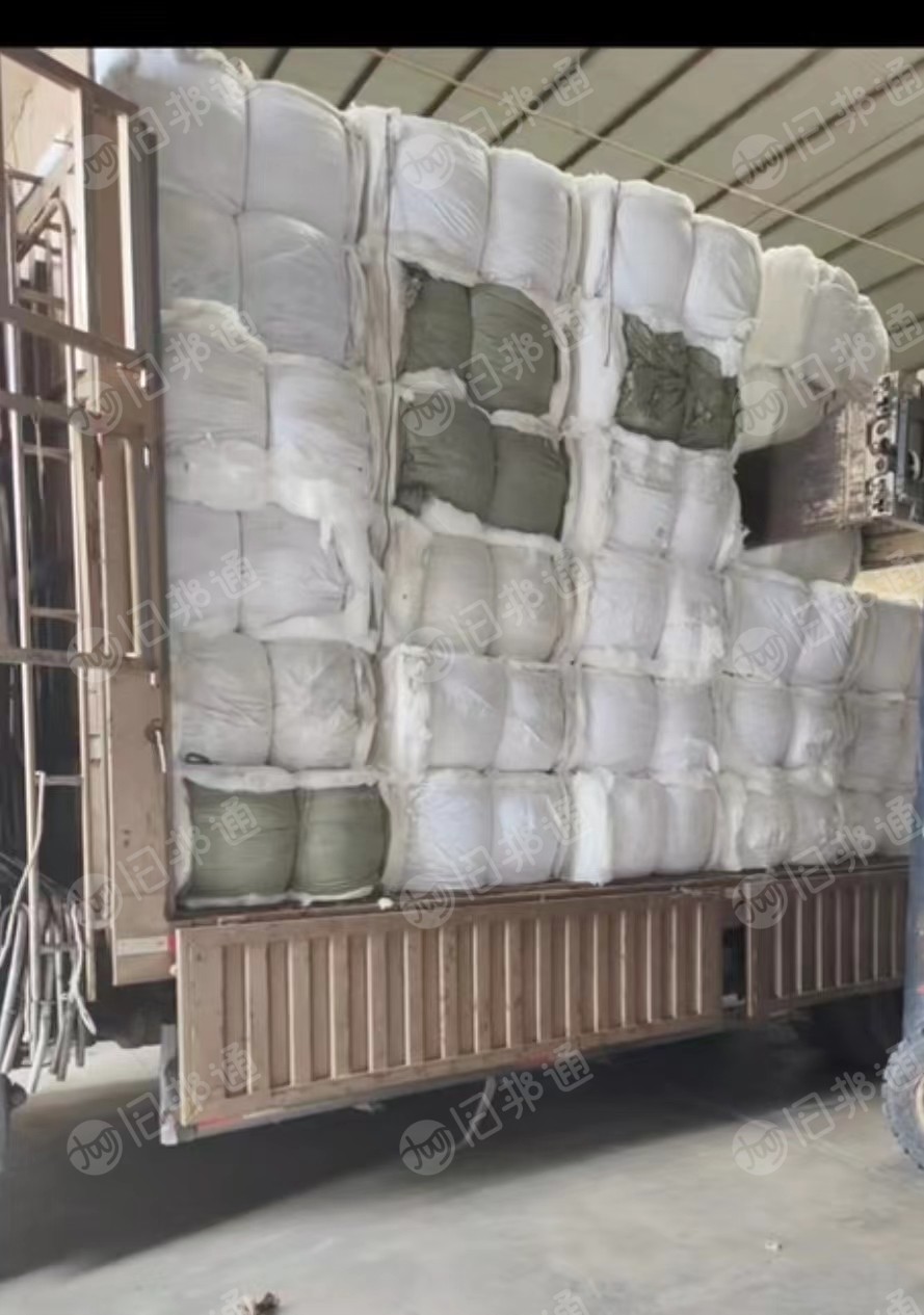 各种纺纱用棉,化纤被子棉,大量出售