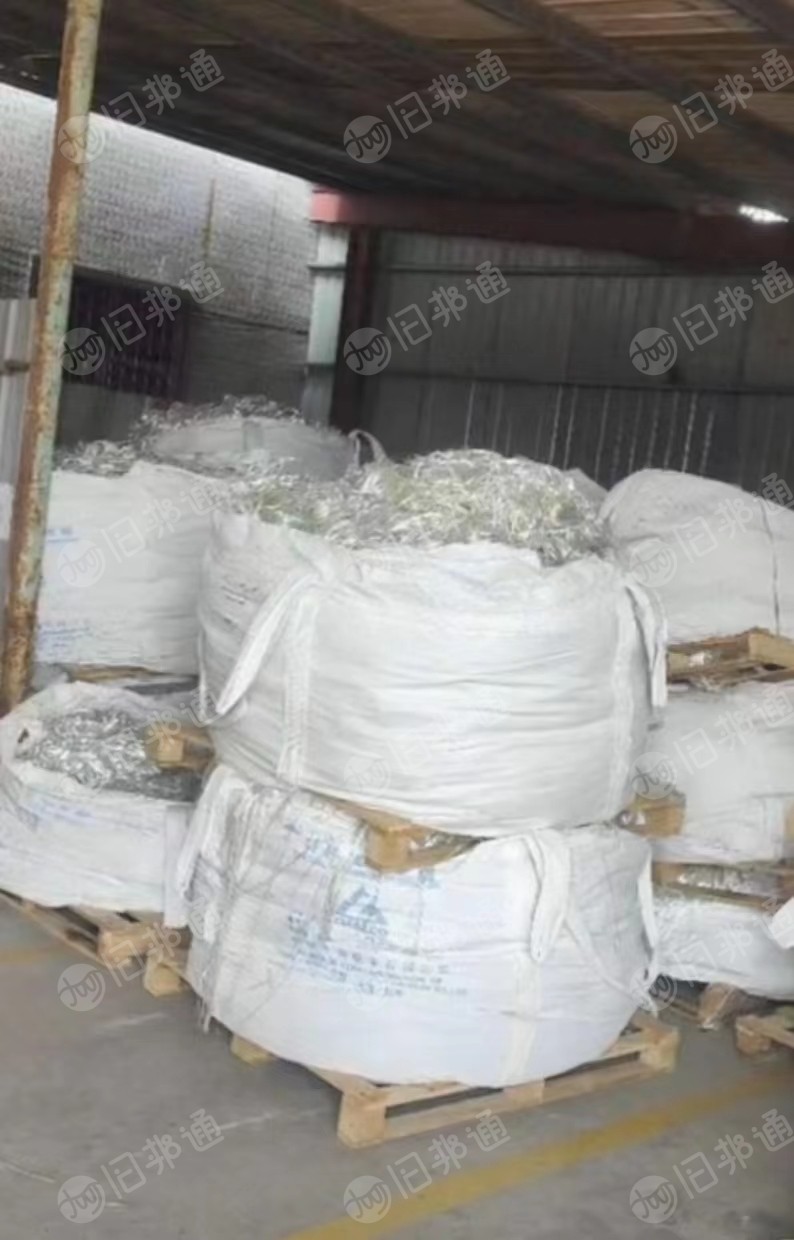 各种规格网格布,短切丝,无碱中粗纱,大量出售