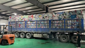 大量出售化纤床单，浅色床单