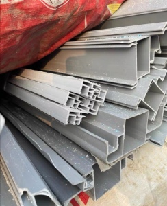 pvc冰箱条子边角料长期出售