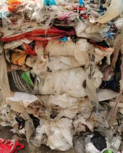 PE杂膜现货一挂车，江苏宿迁出售现货一车