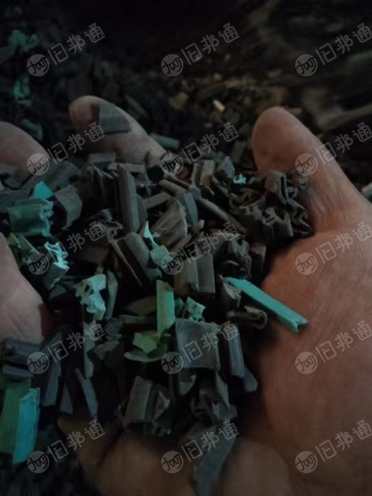 PVC软质胶条破碎料长期出售