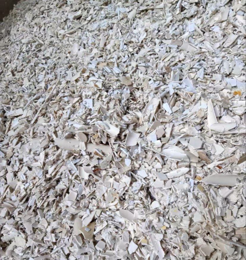 pvc管破碎料(水洗)大小管混粉大量出售