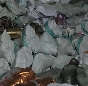 各种废旧卷膜,做绳子用原料电化铝PET卷膜及各种卷膜,烫金膜全国回收