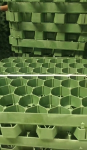 pp/pe复合颗粒，月需近50吨，做排水板、植草格用