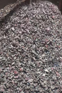 一级破碎料二级破碎料铁破碎料长期大量出售