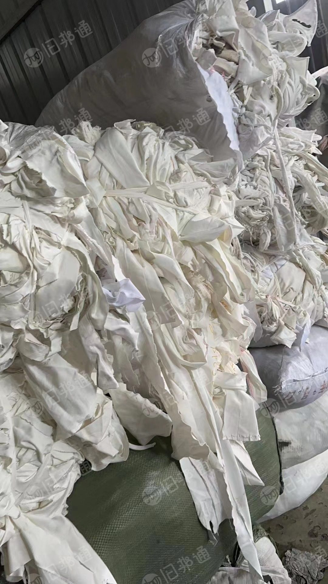 出售白色开花料,针织、梭织都有